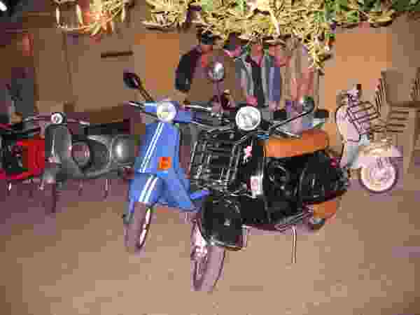 Voir l'image Vespa_muguet_Riquets_055.jpg en taille relle