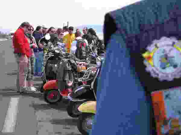 Voir l'image Vespa_muguet_Riquets_009.jpg en taille relle