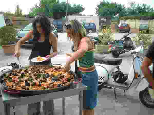 Voir l'image vespa_muguet_nico012.jpg en taille relle